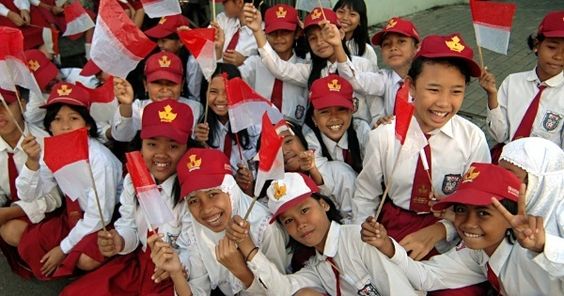 Pentingnya Pendidikan Karakter Bagi Anak. Jangan Sampai Terlewat ya Para Calon Orang Tua