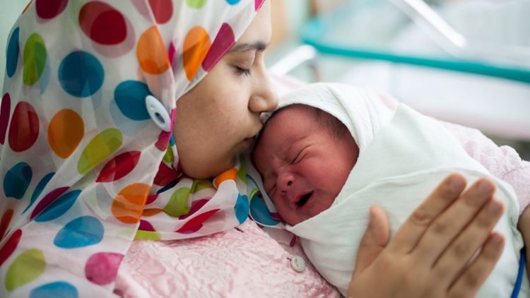 Mengulik Arsenic Hour, Momen Saat Bayi Kerap Nangis Tanpa Henti. Tak Berkaitan dengan Hal Mistis!