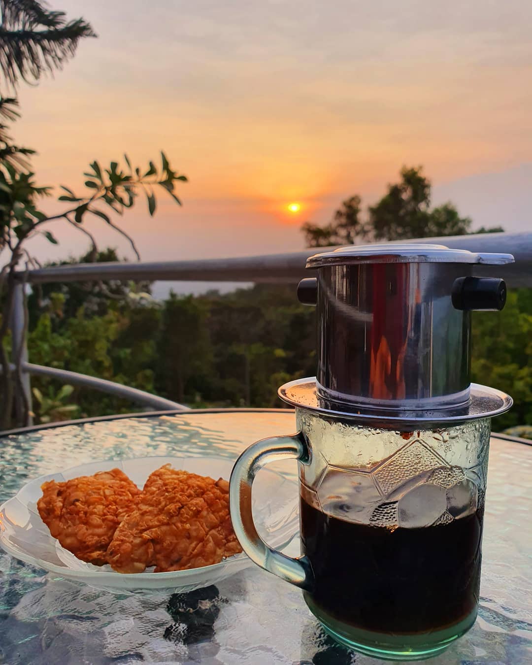 Yuk, Berwisata Kuliner di Watu Langit. Tempat Wisata yang Wajib Dikunjungi di Yogyakarta