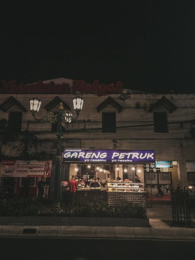 Angkringan Jogja Gareng Petruk