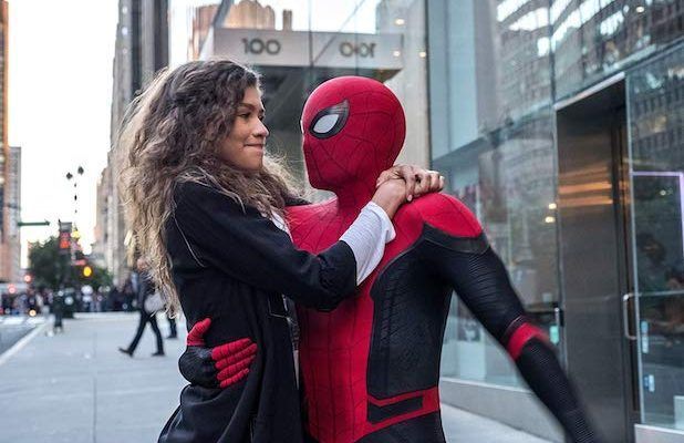 4 Hal yang Bikin Nonton Spider-Man: Far From Home Begitu Menyenangkan. Filmnya Bikin Seger Jiwa Raga!