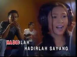 Gurauan Berkasih - Achik Spin Feat Siti Nordiana