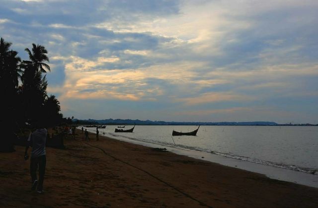 Pantai Meuraksa