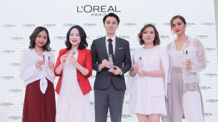 Produk Terbaru dari L’Oréal Paris Ini Bikin Kulit Wajah Sebening Kristal dan Tampilan Bibir Makin Paripurna