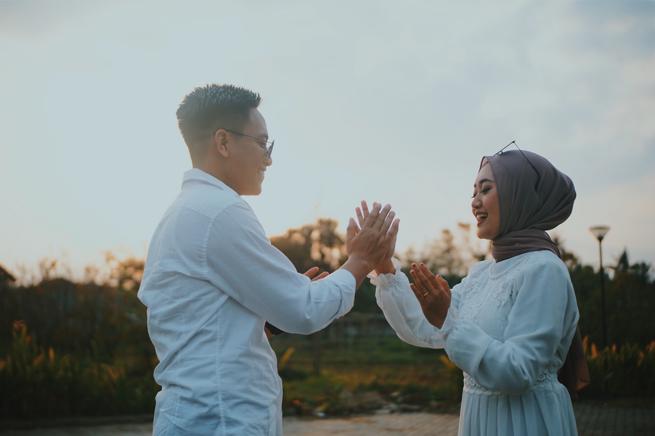 Untukmu yang Memilih Diam dalam Cinta, Jangan Menyerah! Jika Jodoh Pasti Kita Akan Berjumpa