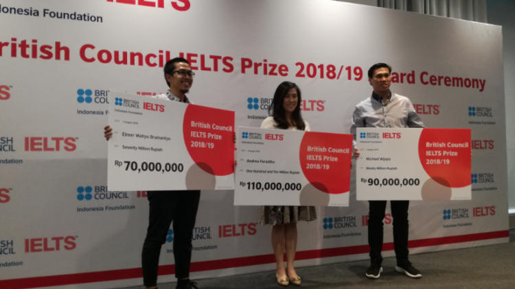 Menang IELTS Prize 2018/19, Tiga Pelajar Indonesia Siap Menempuh Studi di Luar Negeri