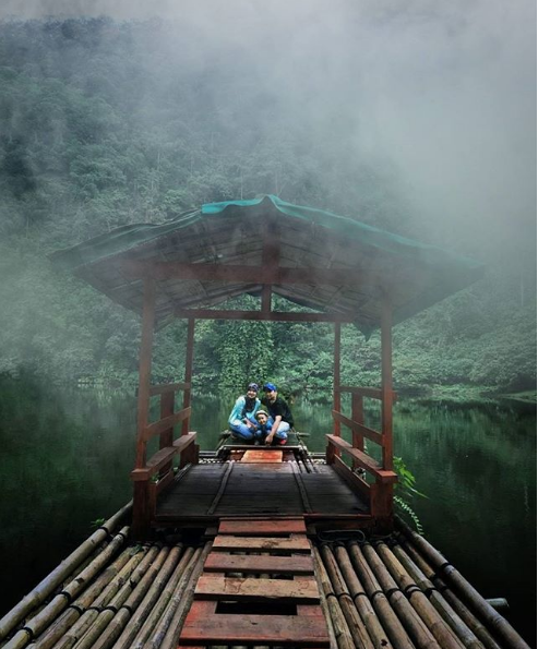 Potret Telaga Warna, Puncak Bogor