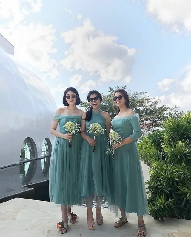 Model Baju Bridesmaid Warna Tosca