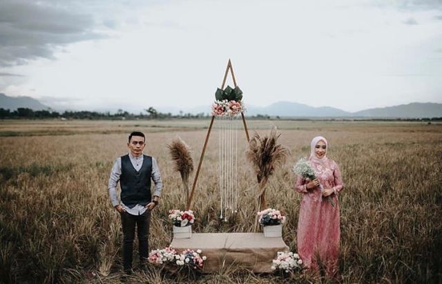 prewedding tanpa sentuhan