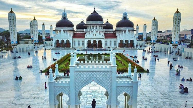 Tidak Perlu Ke Kota Besar, Aceh Juga Punya 10 Tempat Wisata yang Keren untuk Dikunjungi