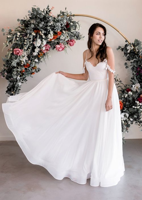 ecofriendly wedding dress