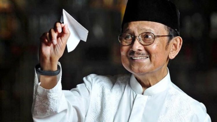 8 Kiat Sukses di Usia Muda ala B.J. Habibie: Percuma IPK Tinggi Jika Malas Menempa Diri