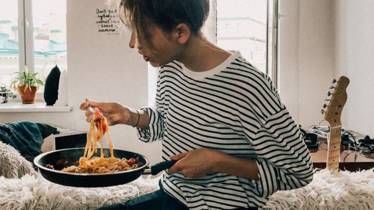 Alasan Masakan Ibu Itu Makanan Terenak di Dunia. Bikin Rindu Ingin Selalu Merasakannya