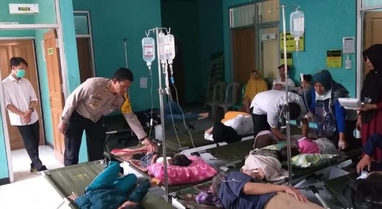 Dalam Sehari Ada 2 Kasus Keracunan Massal di Sukabumi. Korbannya Mencapai Ratusan Termasuk Anak-anak