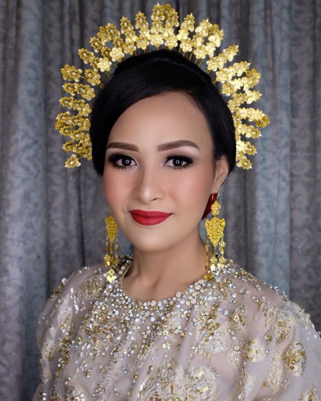 10 Ide Wedding Make-up si Kulit Sawo Matang. Rahasia Kulitmu Terlihat Paripurna Cemerlang!