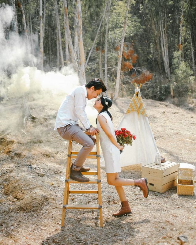 prewedding smoke bomb