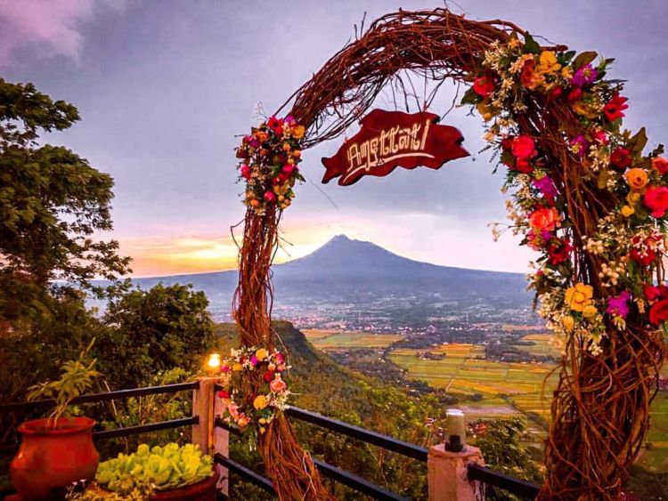 Tempat Nongkrong di Jogja dengan View Bagus