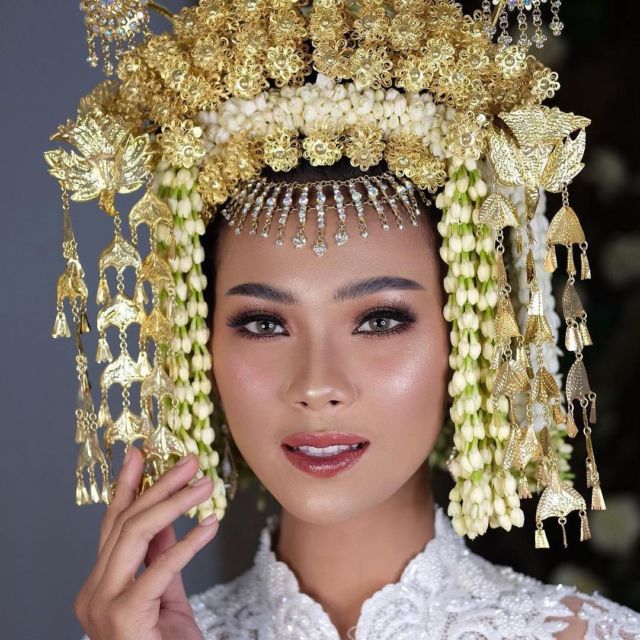 10 Ide Wedding Make-up si Kulit Sawo Matang. Rahasia Kulitmu Terlihat Paripurna Cemerlang!