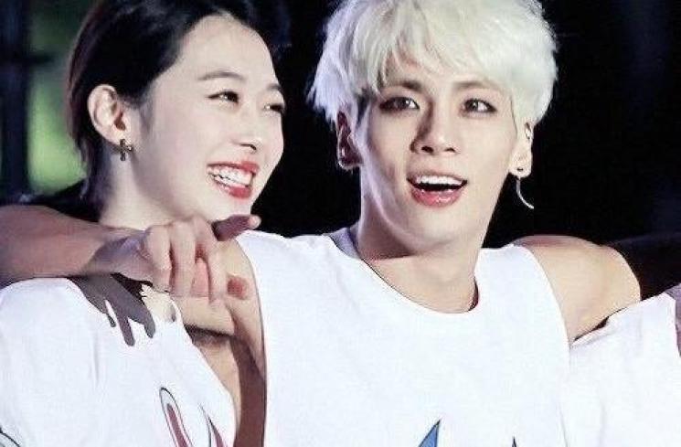 Belajar dari Jonghyun dan Sulli, Media Sosial Bukan Wadah untuk Menghakimi Perasaan Seseorang