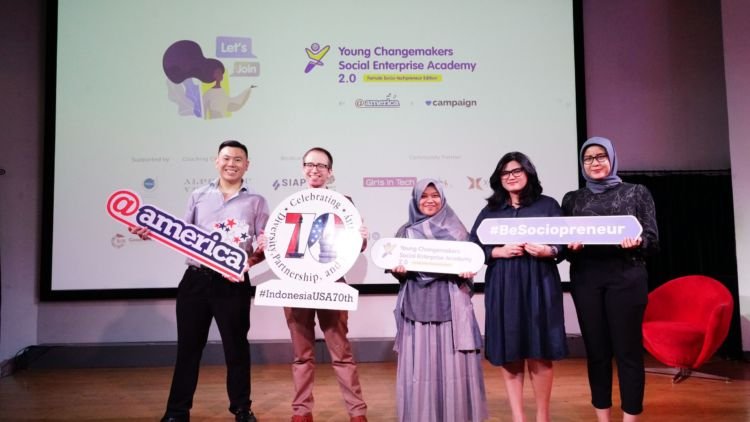 Young Changemakers Social Enterprise Academy 2.0 Hadir Kembali. Buka Kesempatan untuk Female Socio-Techpreneur