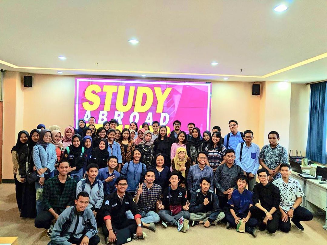 AIESEC UPN Adakan Study Aboad Seminar. Ajak Pemuda Berani Menimba Ilmu di Manca Negara