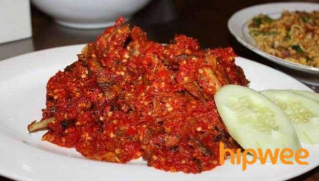 Ayam Sambal Balado Makanan Pedas asal Kota Padang