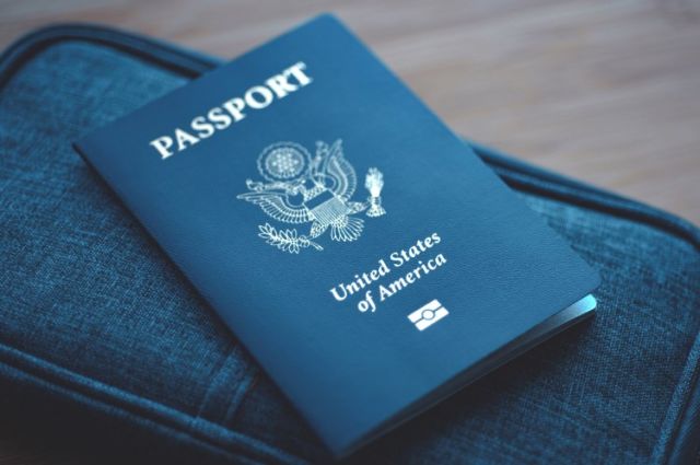 Passport, Vіѕа, Idеntіtаѕ dаlаm ѕаtu Dоmреt