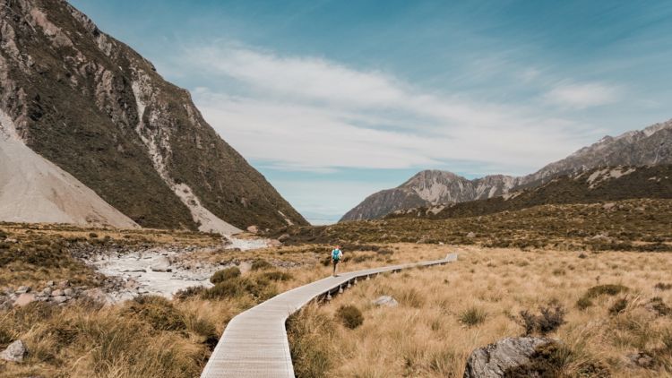 6 Wisata Ini Wajib Masuk List Liburanmu di Sumba. Dari yang Suka Air sampai Gunung, Semua Ada!