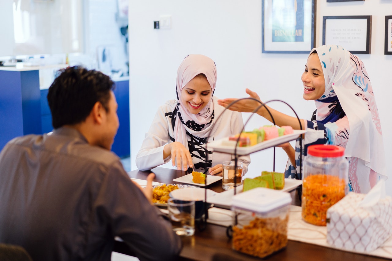 Rahasia Makan di Restoran All You Can Eat. Biar Bisa Cobain Semua Makanan Tanpa Over Kenyang