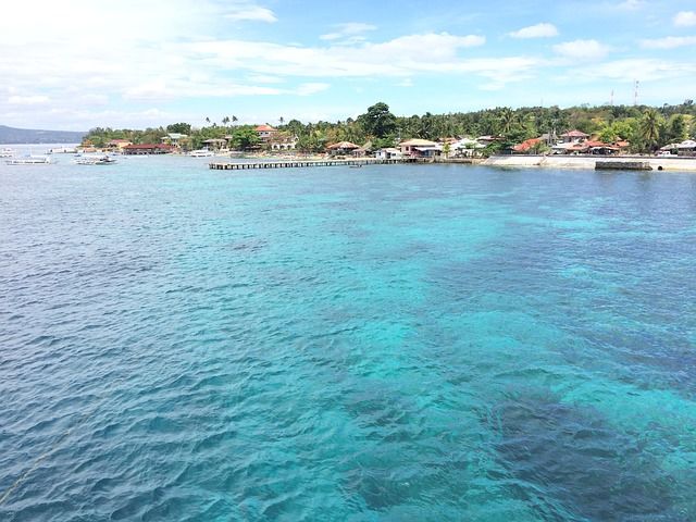 Pantai Indah di Filipina