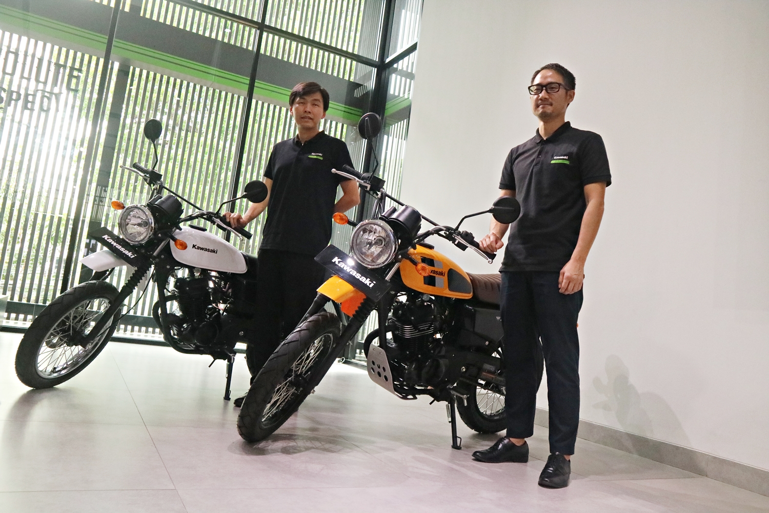 Nyaman Berkendara dan Tampil Gaya di Jalanan dengan W175TR dari Kawasaki