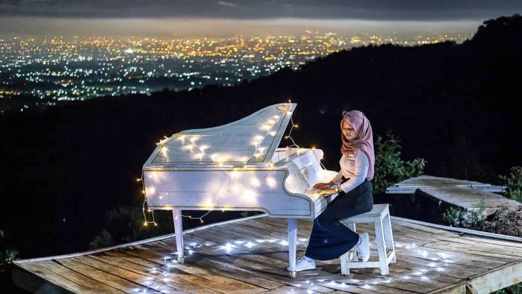 10 Spot Foto Instagramable di Pintu Langit Bantul. Wajib Datang ke Sana Kalau Liburan ke Jogja!