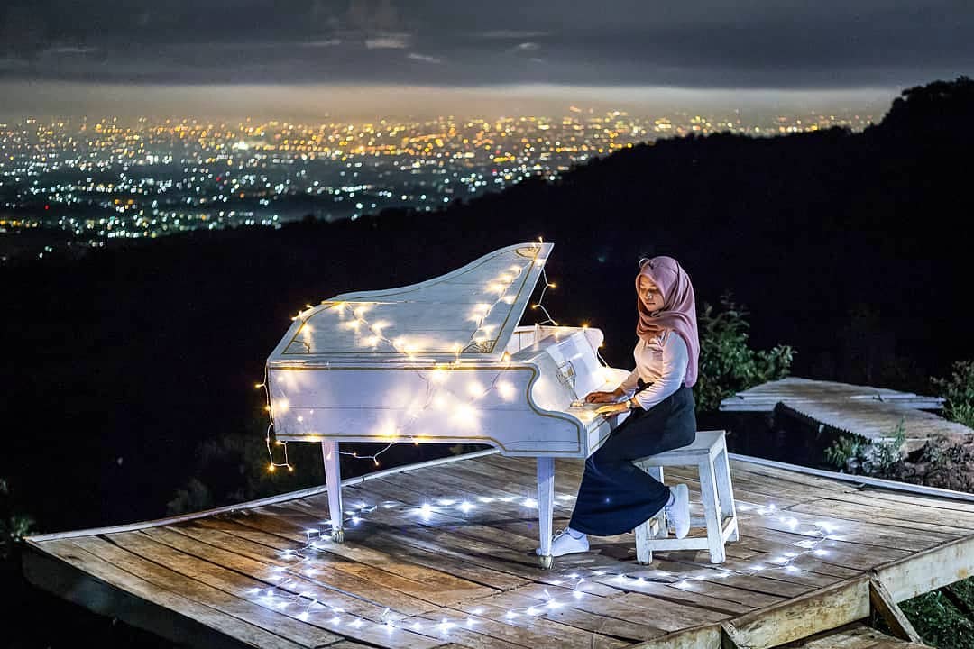 10 Spot Foto Instagramable di Pintu Langit Bantul. Wajib Datang ke Sana Kalau Liburan ke Jogja!