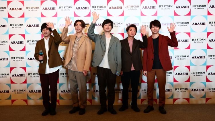 Group Band Jepang, ARASHI, Selesaikan Tour “Jet Storm” di 4 Negara. Intip Kesan Pesan Para Anggotanya!