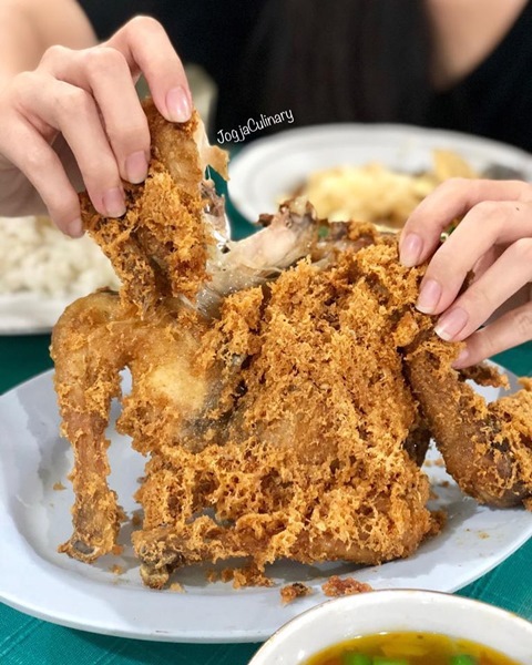 Ayam Goreng Suharti photo by Jogja Culinary