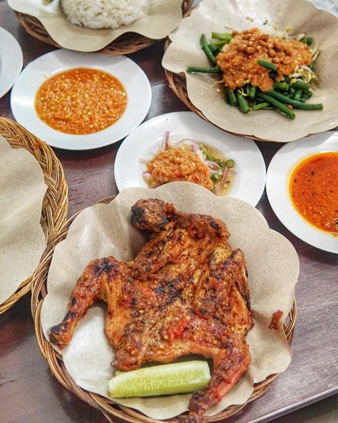 Ayam Taliwang Papin  - Photo by Jogja Kaki Lima