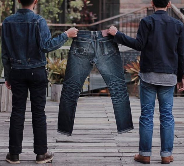 perbedaan denim dan jeans