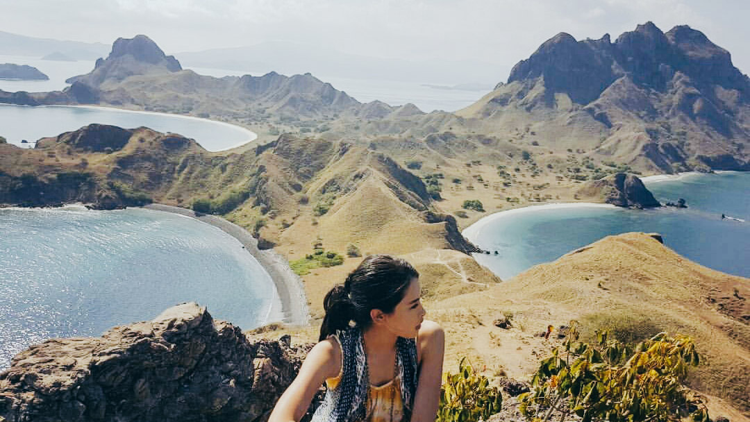 Sinopsis Film Trinity Traveler, Kisah Gadis yang Mencintai Dunia Travelling