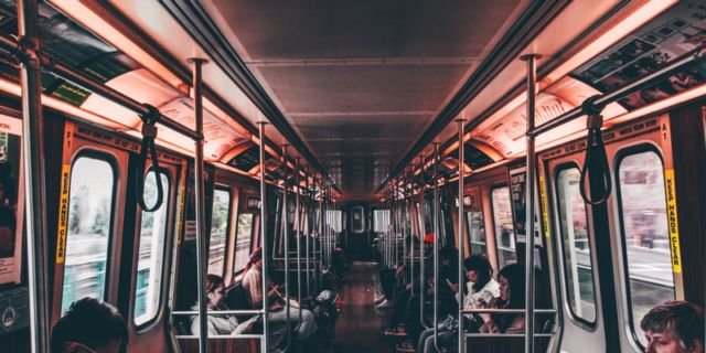 Public transportation (Photo by : Snapwire)