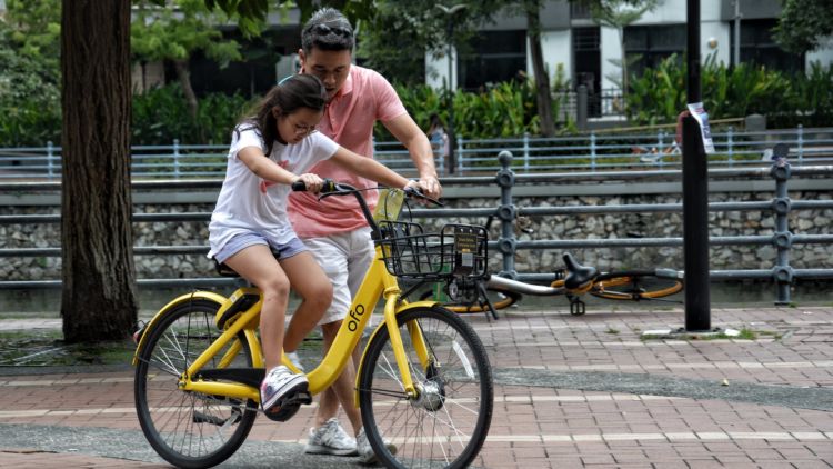 Dear Ayah Tiriku, Terima Kasih untuk Kasih Sayang yang Tak Bisa Kudapatkan dari Ayah Kandungku