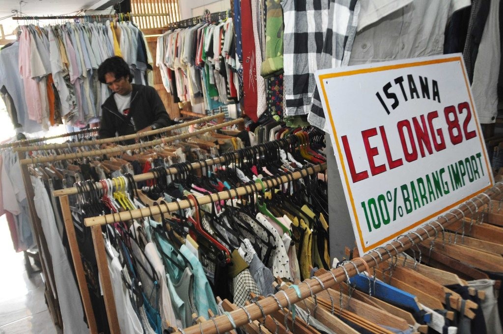 Asiknya Thrifting di Pontianak, Surga Bagi Pemburu Barang Bekas Branded dengan Harga Miring