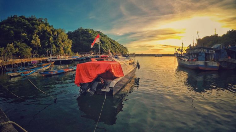 Bumi Pertiwi Mungkin Sedang Lemah, Namun Indonesia Tak Akan Pernah Menyerah