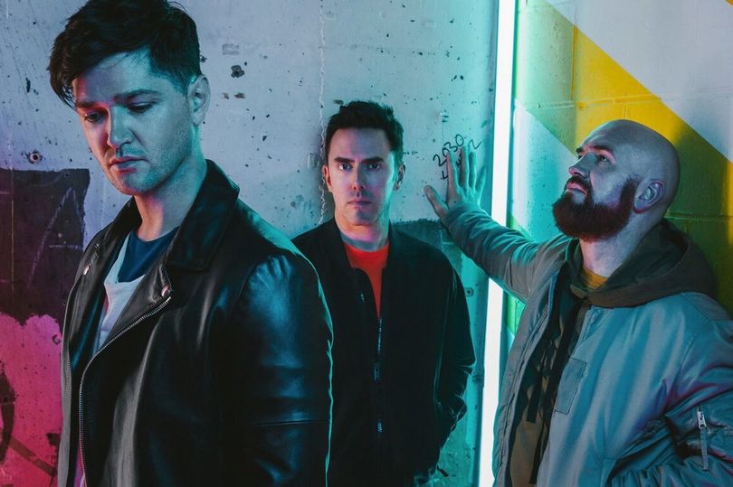 9 Track Lagu di Album Terbaru The Script Sunsets & Full Moons