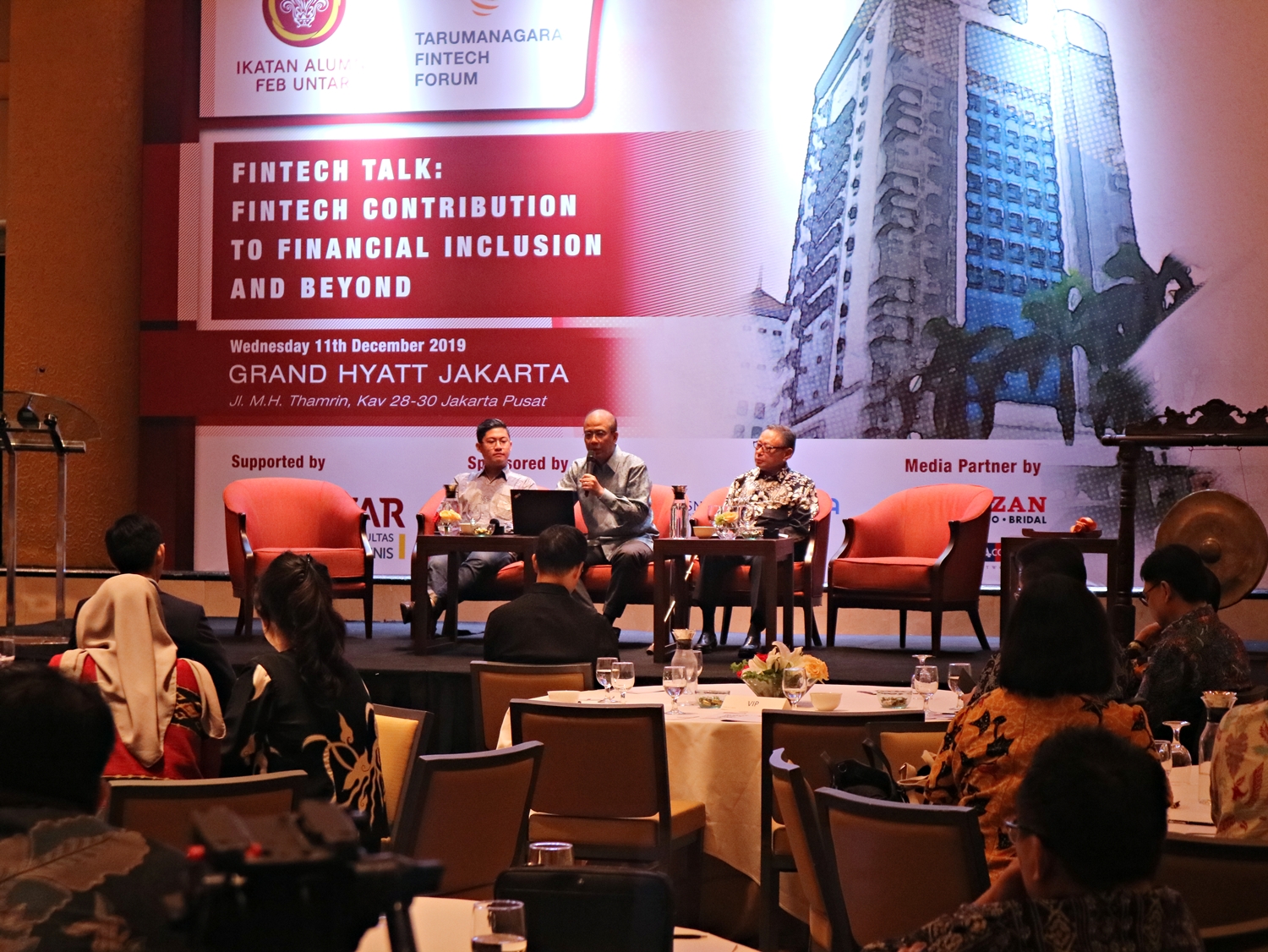 Mengenal Fintech dan Investasi di Tarumanagara Fintech Forum 2019