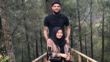 Putri Pertamanya Lahir, Diego Michiels Kini Resmi Jadi Ayah. Sosok Bayinya Curi Perhatian!