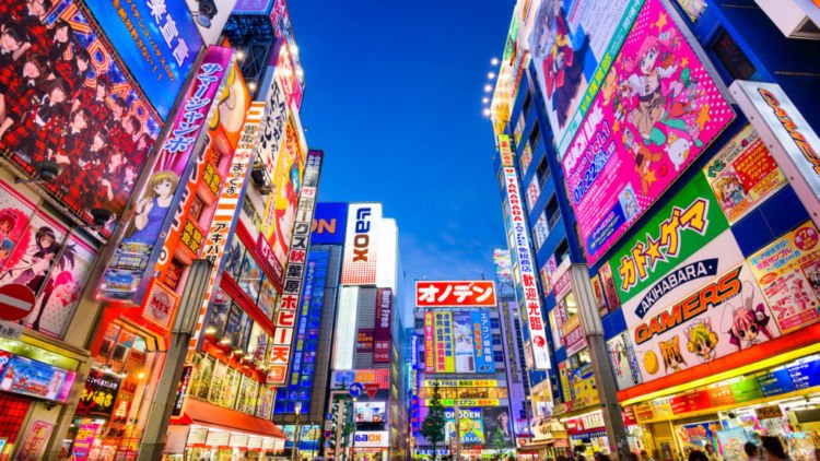 Menjelajahi Akihabara, Pusat Teknologi dan Budaya Pop Jepang. Pecinta Idol dan Anime Wajib Merapat!