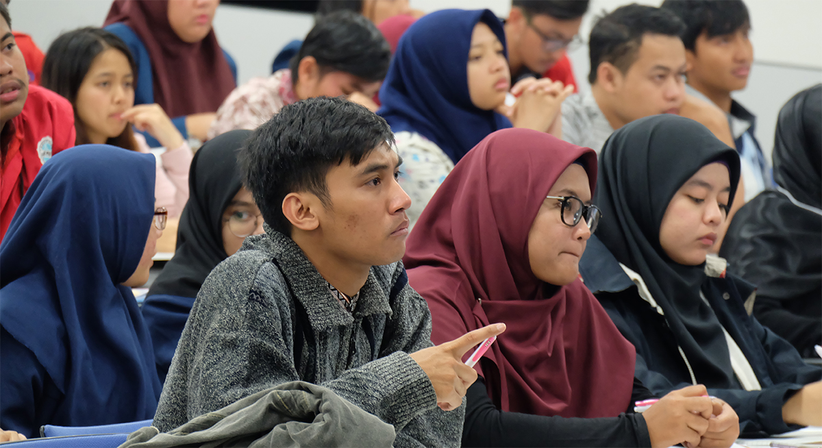 Alasan Kuliah Semester 5 Terasa Lebih Capek dari Sebelumnya