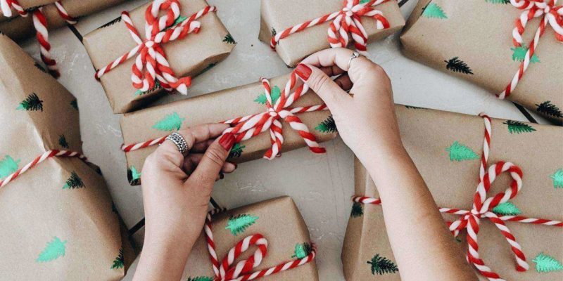 7 Inspirasi Kado Natal Low Budget yang Manis untuk Orang Terkasih