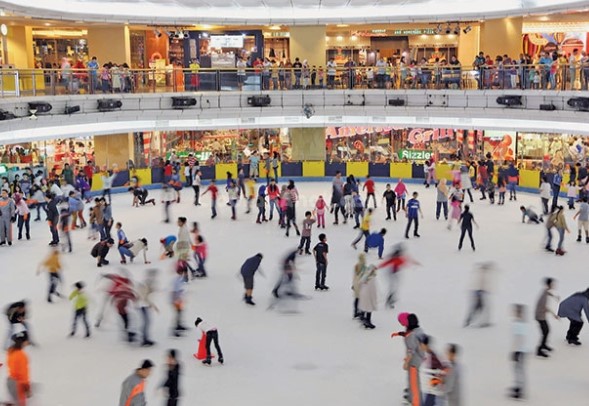 Ring ice skating mall Taman Anggrek