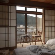 Minim Tempelan Dinding, 11 Desain Kamar Tidur Minimalis Orang Jepang ini Rasanya Bikin Plong